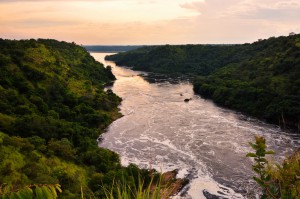Evening,_Nile_River,_Uganda